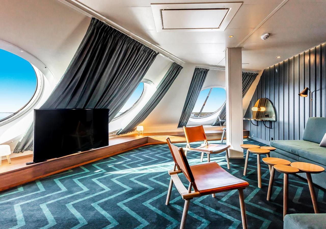 Hotel Viking Line Ferry Viking Glory - One-Way Journey From Stockholm To Turku Exterior foto